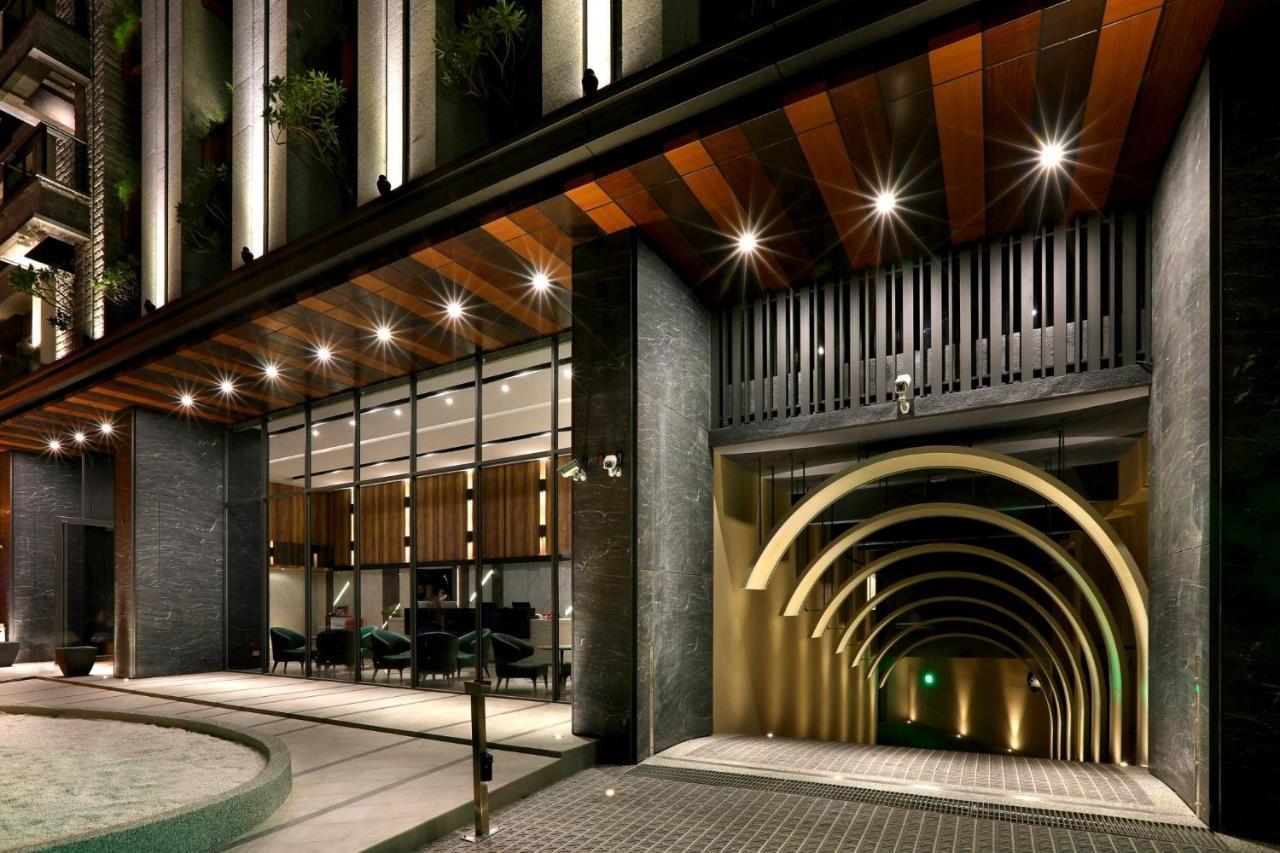 Kun Hotel Taichung Extérieur photo