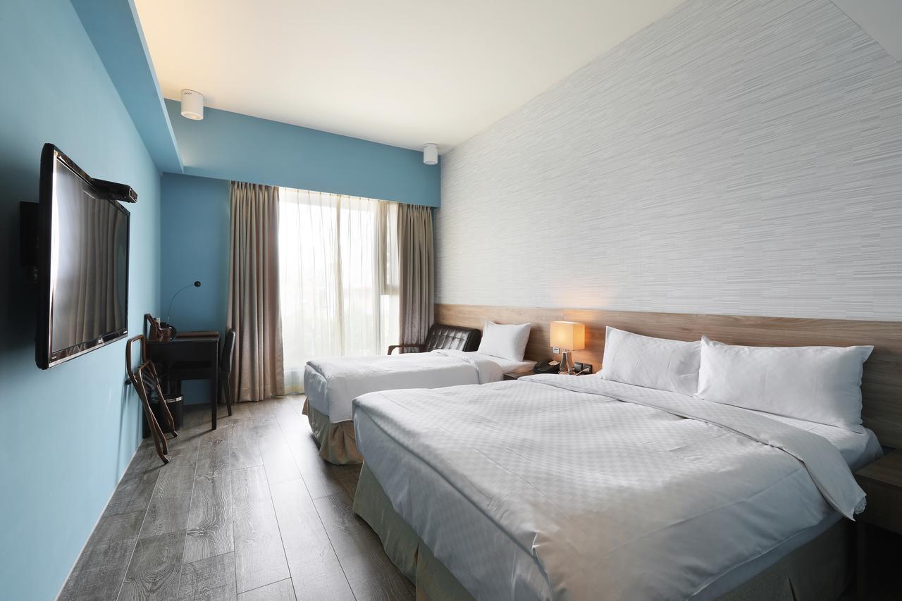 Kun Hotel Taichung Extérieur photo